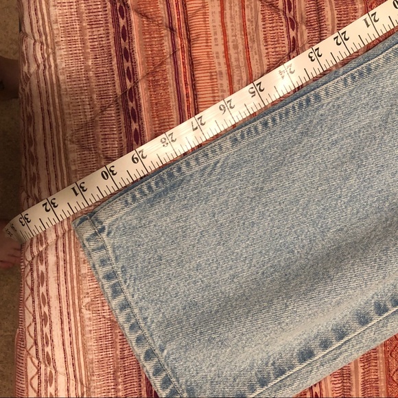 Faded Glory Women’s Relax Fit Mom Jeans - Picture 8 of 10